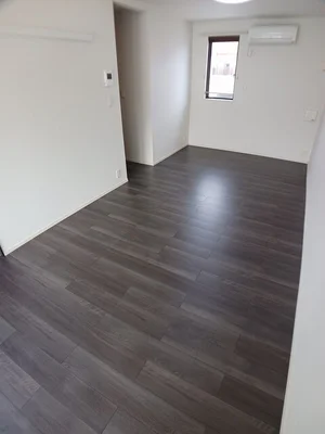 のマンスリーマンション・ウィークリーマンション「フロイデ　ＫＡＮＡＧＥＮ　Ⅲ 203・洋室(No.1194227)」メイン画像