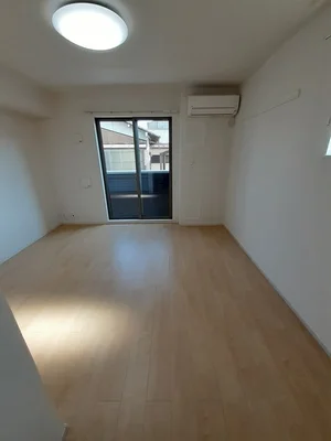 新居浜市のマンスリーマンション・ウィークリーマンション「ｓａｌｔ　ｓｅｅ 103・洋室(No.1194243)」メイン画像