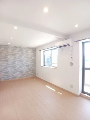 のマンスリーマンション・ウィークリーマンション「カルチェヴィラ華 202・洋室(No.1194543)」メイン画像