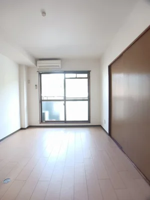 のマンスリーマンション・ウィークリーマンション「レジデンス久安 202・洋室(No.1194584)」メイン画像