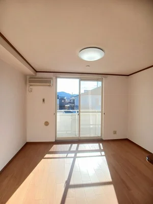 のマンスリーマンション・ウィークリーマンション「ベルシティＳａｔｏ　Ｂ 203・洋室(No.1194691)」メイン画像