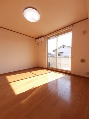 のマンスリーマンション・ウィークリーマンション「しゃるむ竹の葉 202・洋室(No.1194745)」メイン画像