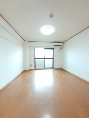 のマンスリーマンション・ウィークリーマンション「ドミール蔵王 405・洋室(No.1194905)」メイン画像