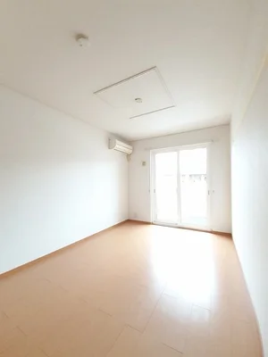 のマンスリーマンション・ウィークリーマンション「エレガントＢ 102・洋室(No.1194938)」メイン画像