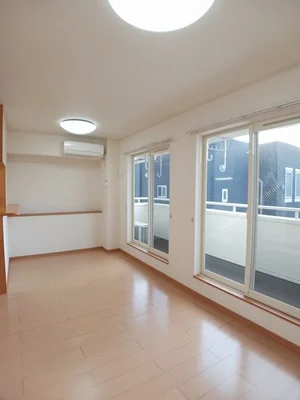 のマンスリーマンション・ウィークリーマンション「マロン　ブライト　リバー　Ｂ 203・洋室(No.1194947)」メイン画像