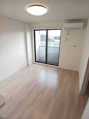 のマンスリーマンション・ウィークリーマンション「チェリー　レジデンス 105・洋室(No.1195411)」メイン画像