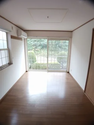 宇部市のマンスリーマンション・ウィークリーマンション「ＧＲＡＮＤＥＵＲ山崎Ｂ 101・和室(No.1195517)」メイン画像