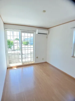 のマンスリーマンション・ウィークリーマンション「グリーン　ゲイブルズ　Ⅳ番館 102・洋室(No.1195578)」メイン画像