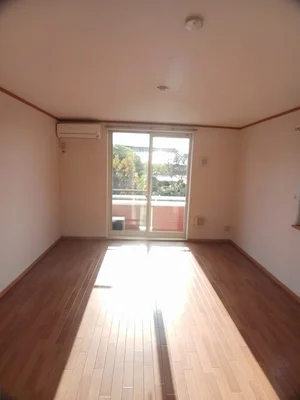 のマンスリーマンション・ウィークリーマンション「サウス　ヒルズ　Ⅱ 103・洋室(No.1195582)」メイン画像