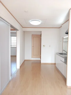 宇部駅（山口県）のマンスリーマンション・ウィークリーマンション「プレリーメゾンＯＧ　Ⅴ 203・洋室(No.1195653)」メイン画像