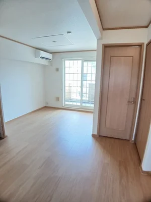 のマンスリーマンション・ウィークリーマンション「フォンターナ　フェリチータＣ 203・洋室(No.1195678)」メイン画像