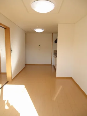 のマンスリーマンション・ウィークリーマンション「セレノ吉田 203・洋室(No.1195853)」メイン画像