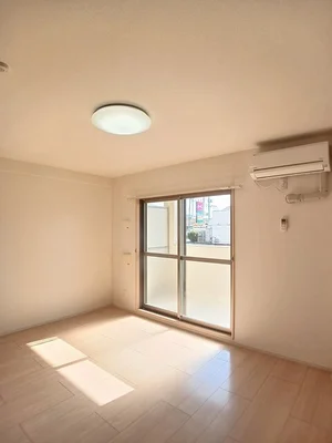 のマンスリーマンション・ウィークリーマンション「ヴァンクール 108・洋室(No.1196071)」メイン画像