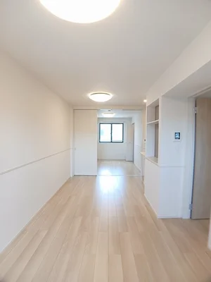 のマンスリーマンション・ウィークリーマンション「ソラーレダッフィーＫⅡ 202・洋室(No.1196427)」メイン画像