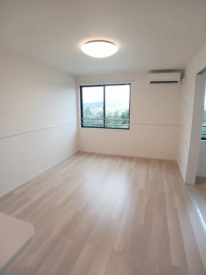 防府市のマンスリーマンション・ウィークリーマンション「シュバルツハウス防府 202・洋室(No.1196463)」メイン画像