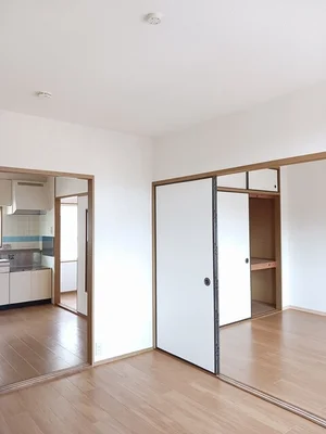 のマンスリーマンション・ウィークリーマンション「ロイヤルハイツ 202・洋室(No.1196525)」メイン画像