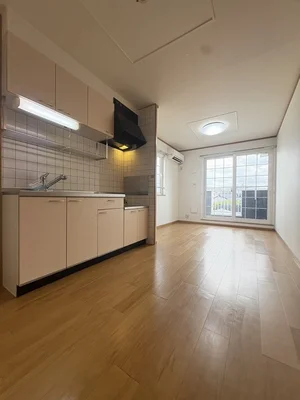 都城市のマンスリーマンション・ウィークリーマンション「ヴィラエミネンス　Ｂ 201・洋室(No.1196677)」メイン画像