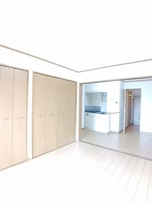 のマンスリーマンション・ウィークリーマンション「レルベ保田窪 306・洋室(No.1196744)」メイン画像