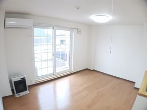 のマンスリーマンション・ウィークリーマンション「ドリームイースト７７ 103・洋室(No.1196774)」メイン画像