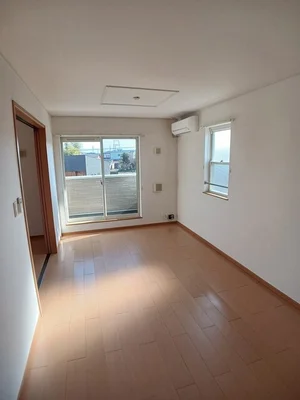 のマンスリーマンション・ウィークリーマンション「サンヴィレッジ　Ａ 201・洋室(No.1196831)」メイン画像