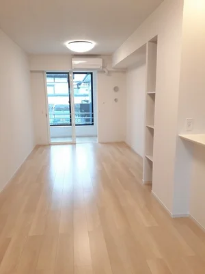 のマンスリーマンション・ウィークリーマンション「レジャリー　バッド 103・洋室(No.1197351)」メイン画像