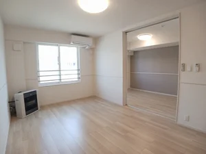 滝川市のマンスリーマンション・ウィークリーマンション「モンターニャⅠ 201・洋室(No.1197402)」メイン画像