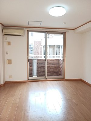 徳島文理大学短期大学部徳島キャンパス周辺のマンスリーマンション・ウィークリーマンション「フラン　ブリッサ　Ａ 103・洋室(No.1197573)」メイン画像