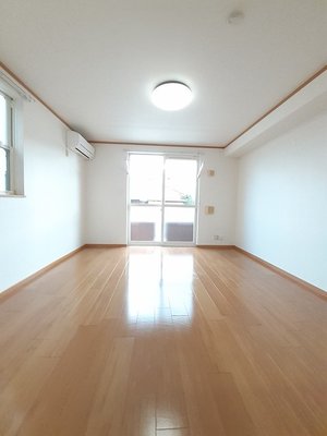 のマンスリーマンション・ウィークリーマンション「ヴィヴァーチェ　春日野　Ａ 101・洋室(No.1197578)」メイン画像