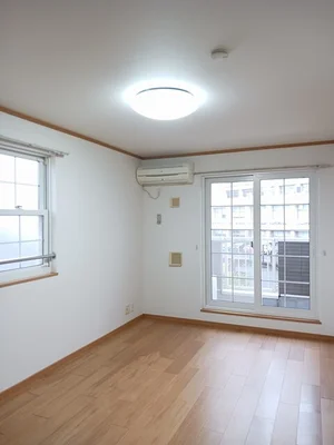 のマンスリーマンション・ウィークリーマンション「メゾン　ドゥ　ボヌ－ルＢ 201・洋室(No.1197598)」メイン画像