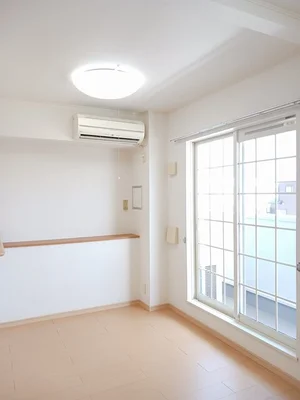 のマンスリーマンション・ウィークリーマンション「プリマベーラ　Ｂ 203・洋室(No.1197810)」メイン画像