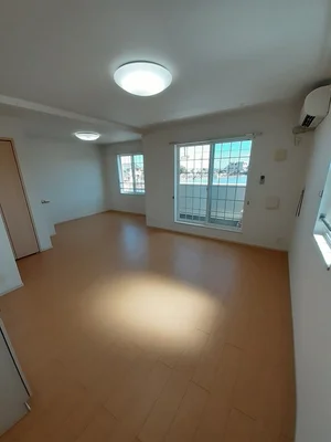 千里駅（三重県）のマンスリーマンション・ウィークリーマンション「メゾン　シーサイド 201・洋室(No.1197899)」メイン画像