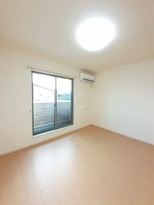 徳島県のマンスリーマンション・ウィークリーマンション「カーサ　アルベロディピノＡ 203・洋室(No.1198062)」メイン画像