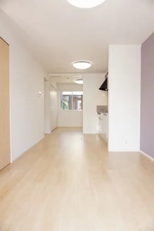 のマンスリーマンション・ウィークリーマンション「グラチチュードⅠ 103・洋室(No.1198107)」メイン画像