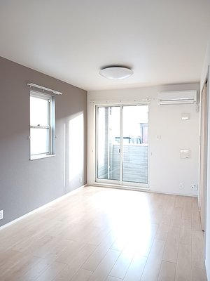 徳島文理大学短期大学部徳島キャンパス周辺のマンスリーマンション・ウィークリーマンション「ラ・ドゥサーⅠ 105・洋室(No.1198148)」メイン画像