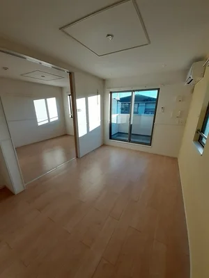 のマンスリーマンション・ウィークリーマンション「ウォーリックスクエア　Ⅳ 202・洋室(No.1198166)」メイン画像