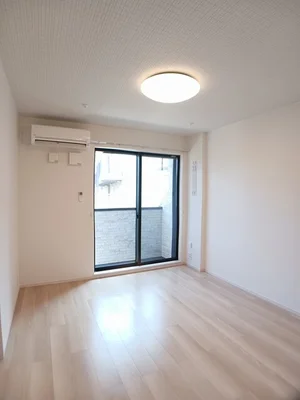 のマンスリーマンション・ウィークリーマンション「メゾン・ド・ティアラ阿南　Ｓ 103・洋室(No.1198344)」メイン画像