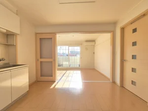 宮城県の大東建託リーシング株式会社のマンスリーマンション・ウィークリーマンション「レセンテ・Ｅ　弐番館 104・洋室(No.1198688)」メイン画像