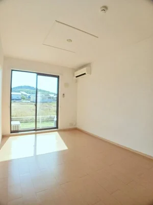 のマンスリーマンション・ウィークリーマンション「エレガンシア・ブローテⅡ 103・洋室(No.1198697)」メイン画像