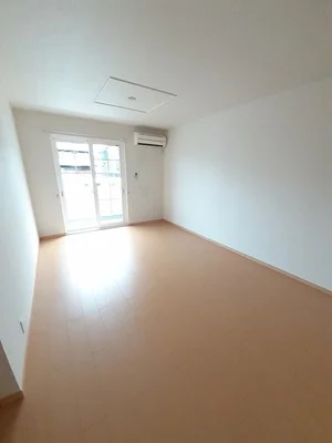 津市のマンスリーマンション・ウィークリーマンション「エーデルアンジュ　Ａ 101・洋室(No.1198745)」メイン画像