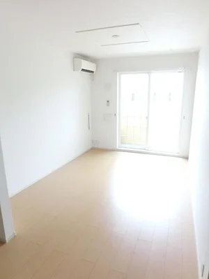 津市のマンスリーマンション・ウィークリーマンション「アークヒルズ　豊栄　Ａ 103・洋室(No.1198770)」メイン画像