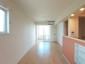 富山県の大東建託リーシング株式会社のマンスリーマンション・ウィークリーマンション「ドムス・ウィスタリアⅢ 104・洋室(No.1198890)」メイン画像