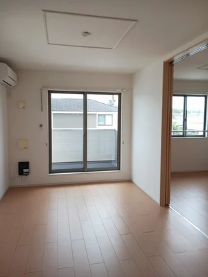 津市のマンスリーマンション・ウィークリーマンション「クレア　Ⅱ 201・洋室(No.1198946)」メイン画像