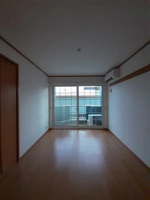 のマンスリーマンション・ウィークリーマンション「ウィステリアⅡ 103・洋室(No.1199391)」メイン画像