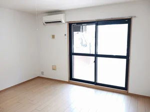 のマンスリーマンション・ウィークリーマンション「シェーネ幸 101・洋室(No.1199396)」メイン画像