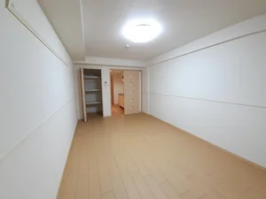 のマンスリーマンション・ウィークリーマンション「カルム　ド　アビタシオン 303・K(No.1199531)」メイン画像