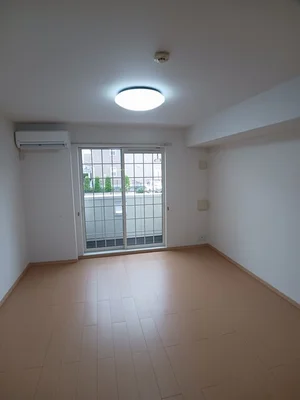 のマンスリーマンション・ウィークリーマンション「ＡＬＢＡ　Ｅ 102・洋室(No.1199613)」メイン画像