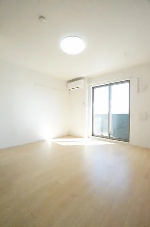 のマンスリーマンション・ウィークリーマンション「カーサカメリアⅦ 102・洋室(No.1199889)」メイン画像