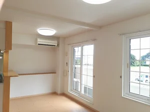 のマンスリーマンション・ウィークリーマンション「ティアラ　キング 203・洋室(No.1200445)」メイン画像