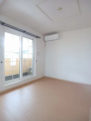 のマンスリーマンション・ウィークリーマンション「プロヴァンス・ドゥ 202・洋室(No.1200631)」メイン画像