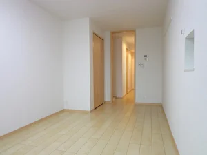 のマンスリーマンション・ウィークリーマンション「コリーヌ　ベルメゾン　Ｓ 301・洋室(No.1200717)」メイン画像